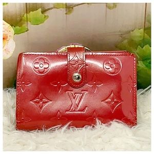 Authentic Louis Vuitton Vernis Kiss Lock Wallet